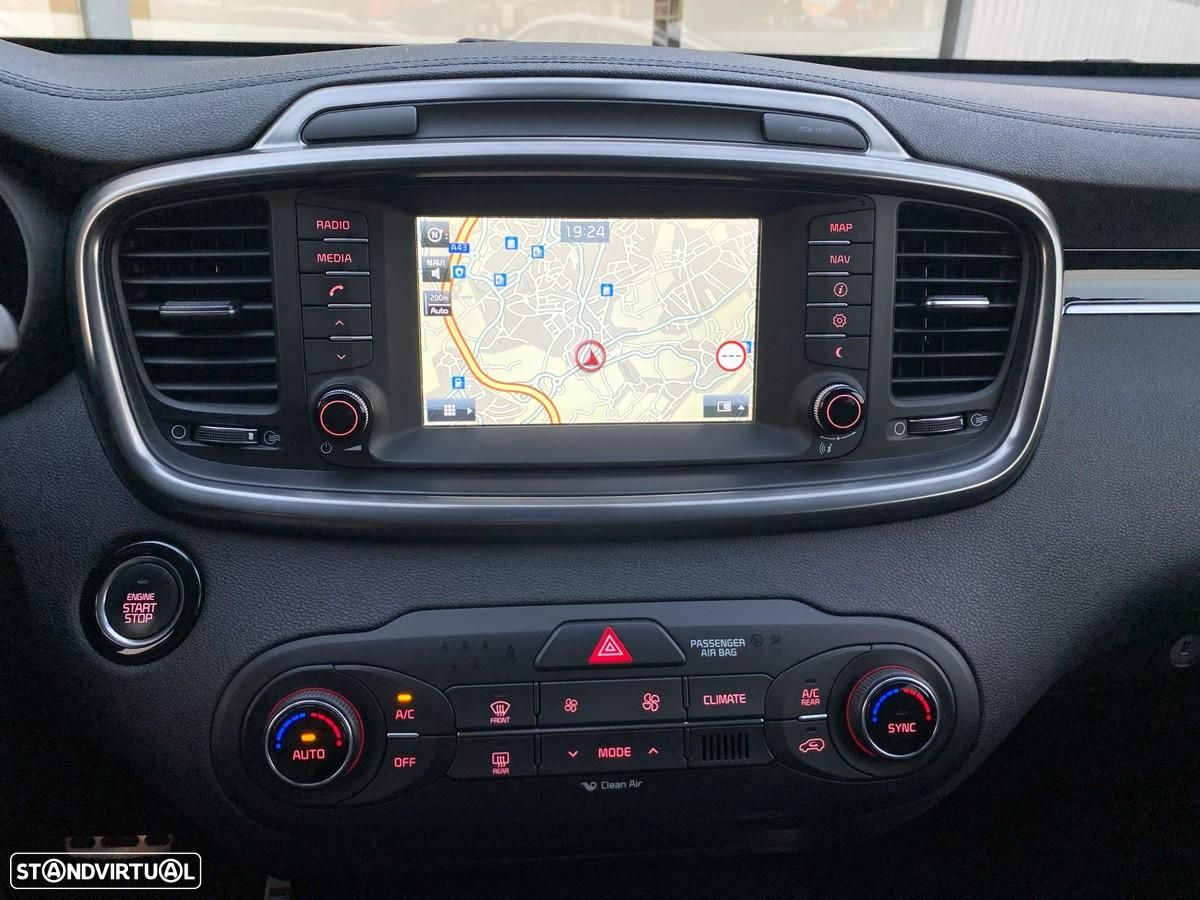 Kia Sorento 2.2 CRDi TX TOP Aut. - 13