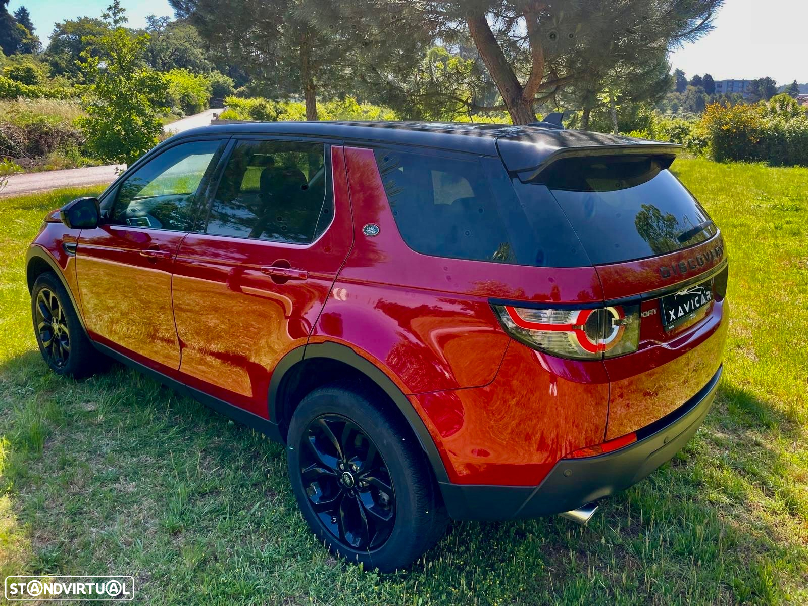 Land Rover Discovery Sport 2.0 TD4 HSE Auto - 38