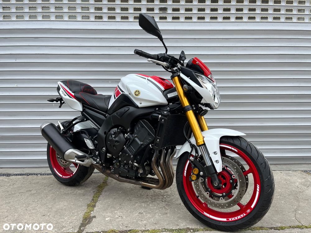 Yamaha FZ - 27