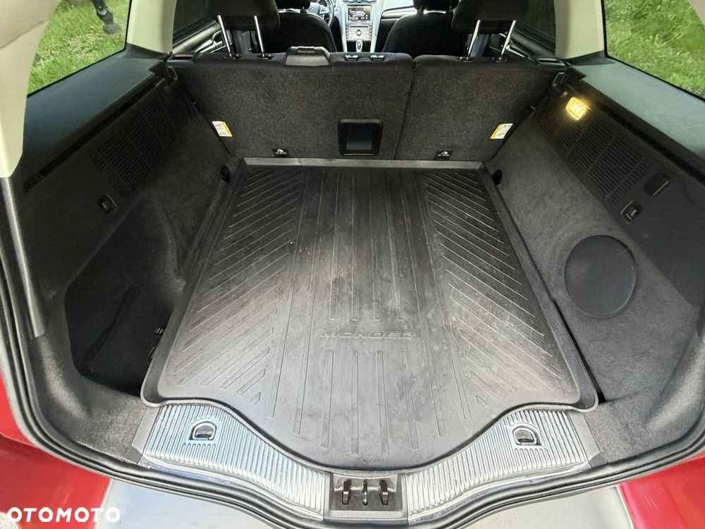 Ford Mondeo - 26