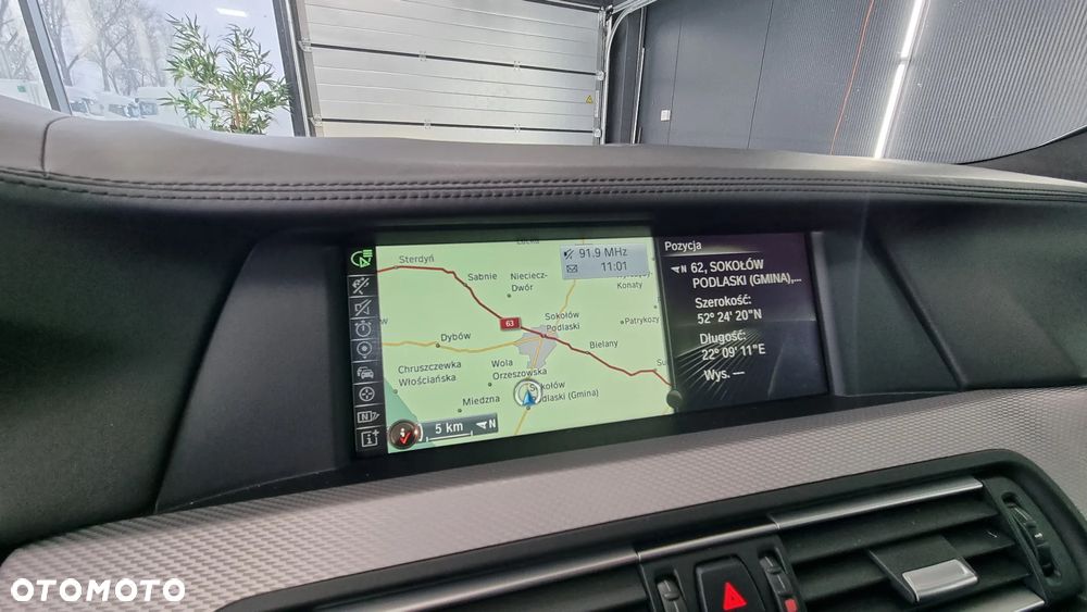 BMW Seria 5 M550d xDrive Sport-Aut - 13
