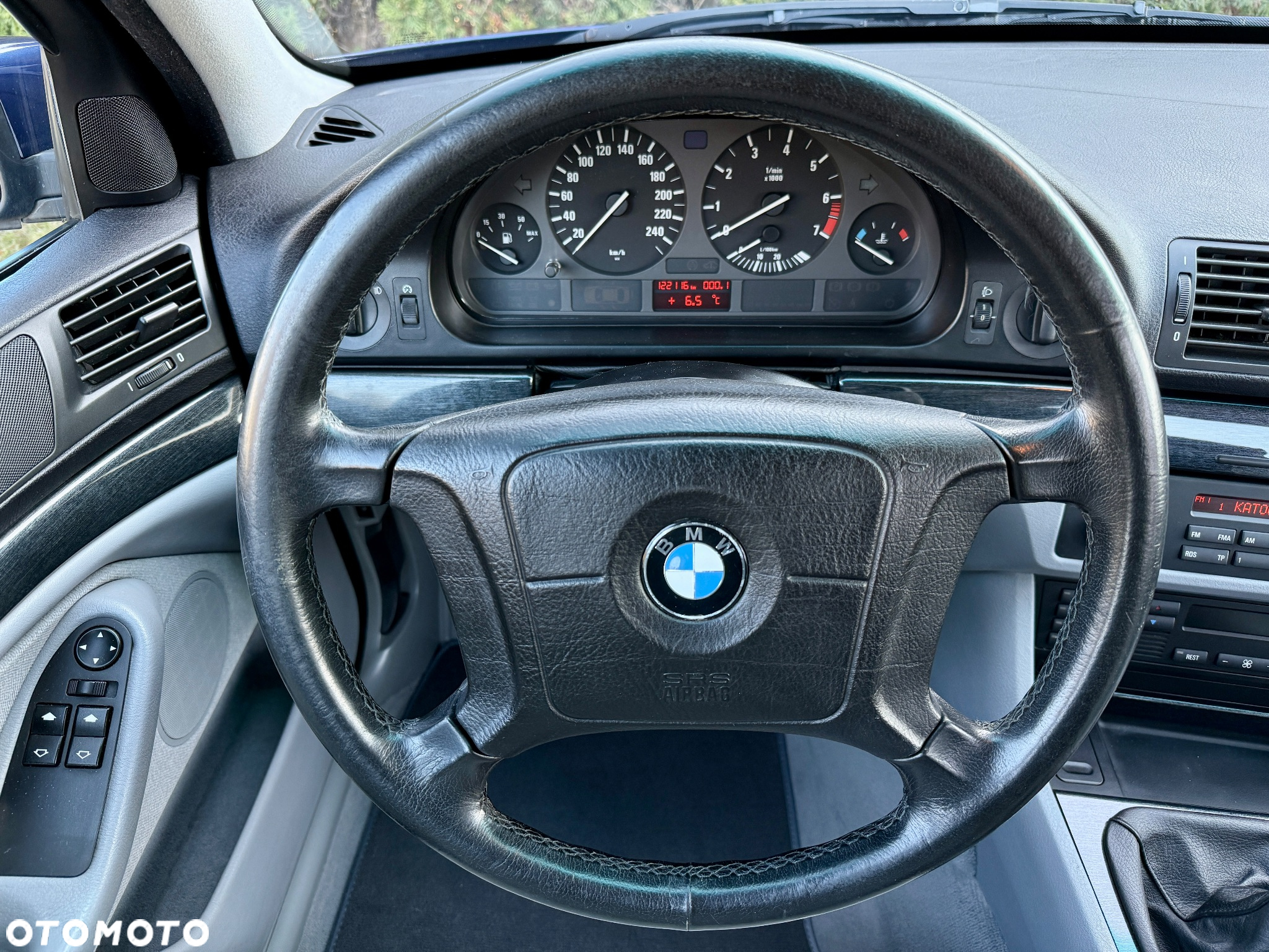 BMW Seria 5 523i - 10