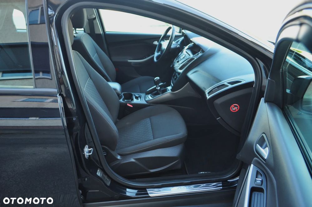 Ford Focus 1.0 EcoBoost Start-Stopp-System Champions Edition - 26