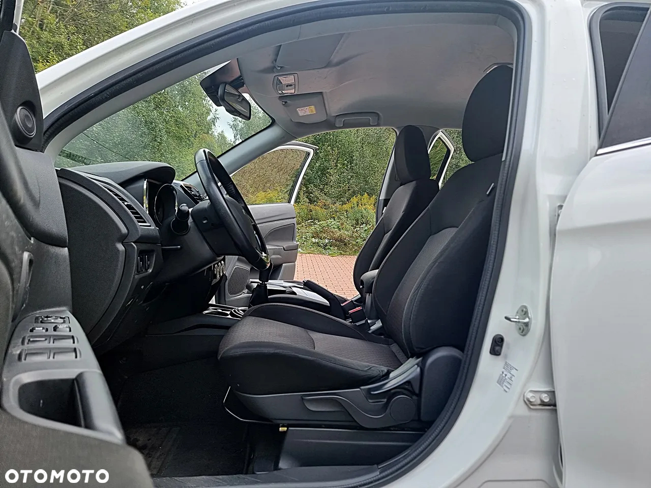 Mitsubishi ASX - 20