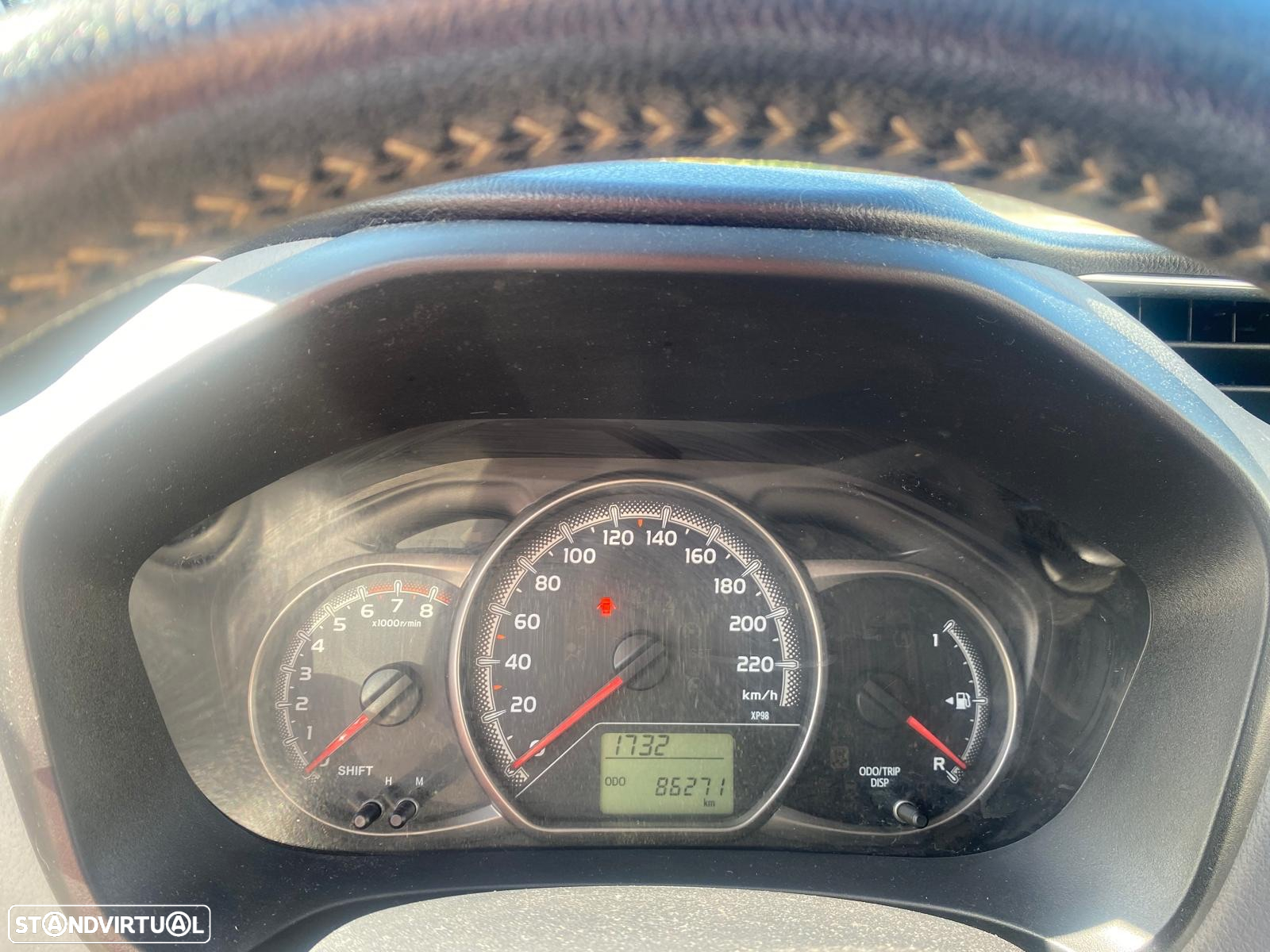 Toyota Yaris 1.0 VVT-i ACtive+AC - 9