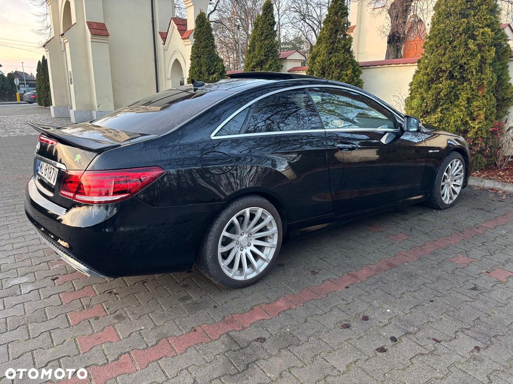 Mercedes-Benz Klasa E 500 7G-TRONIC V8 Edition - 8