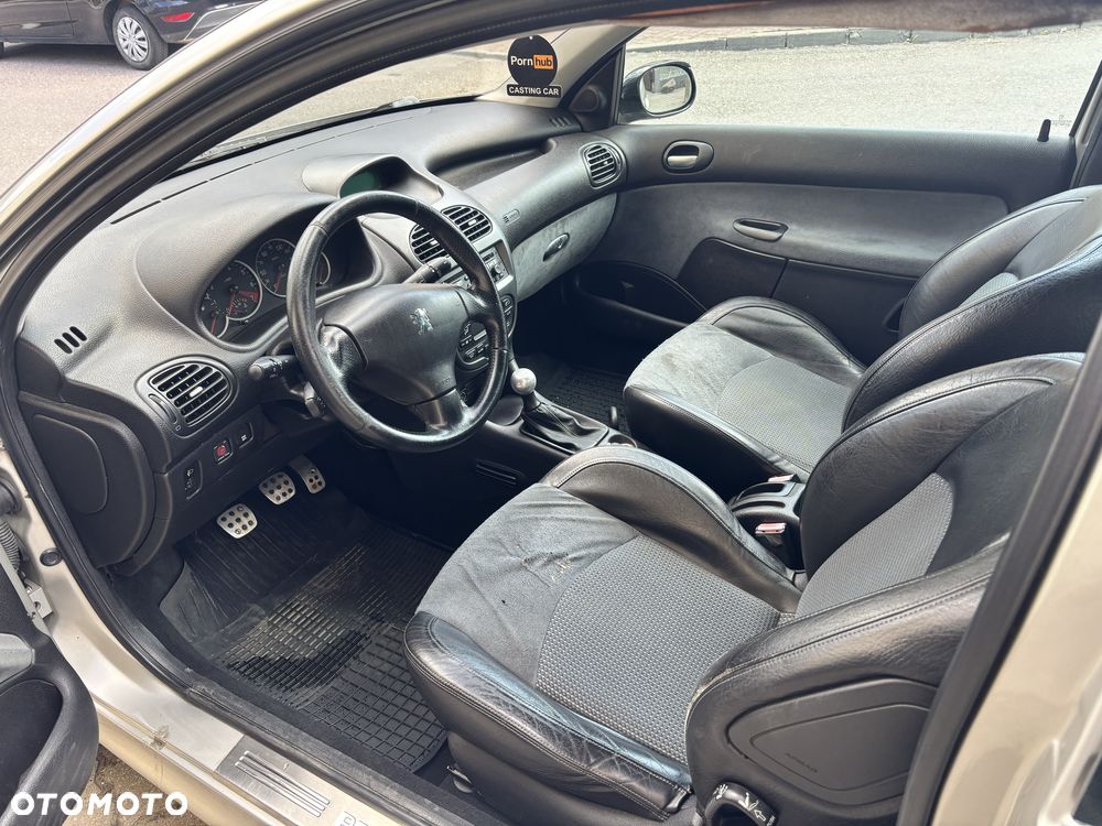Peugeot 206 - 8