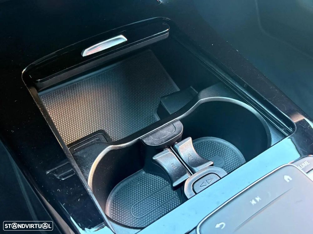 Mercedes-Benz CLA 200 d Shooting Brake AMG Line Aut. - 50