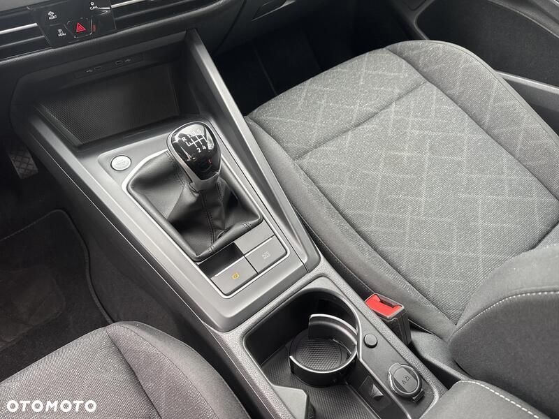 Volkswagen Golf - 14