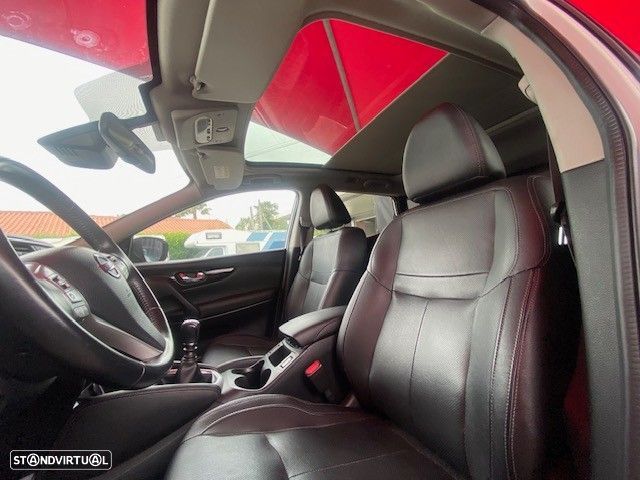 Nissan Qashqai 1.5 dCi Tekna - 12