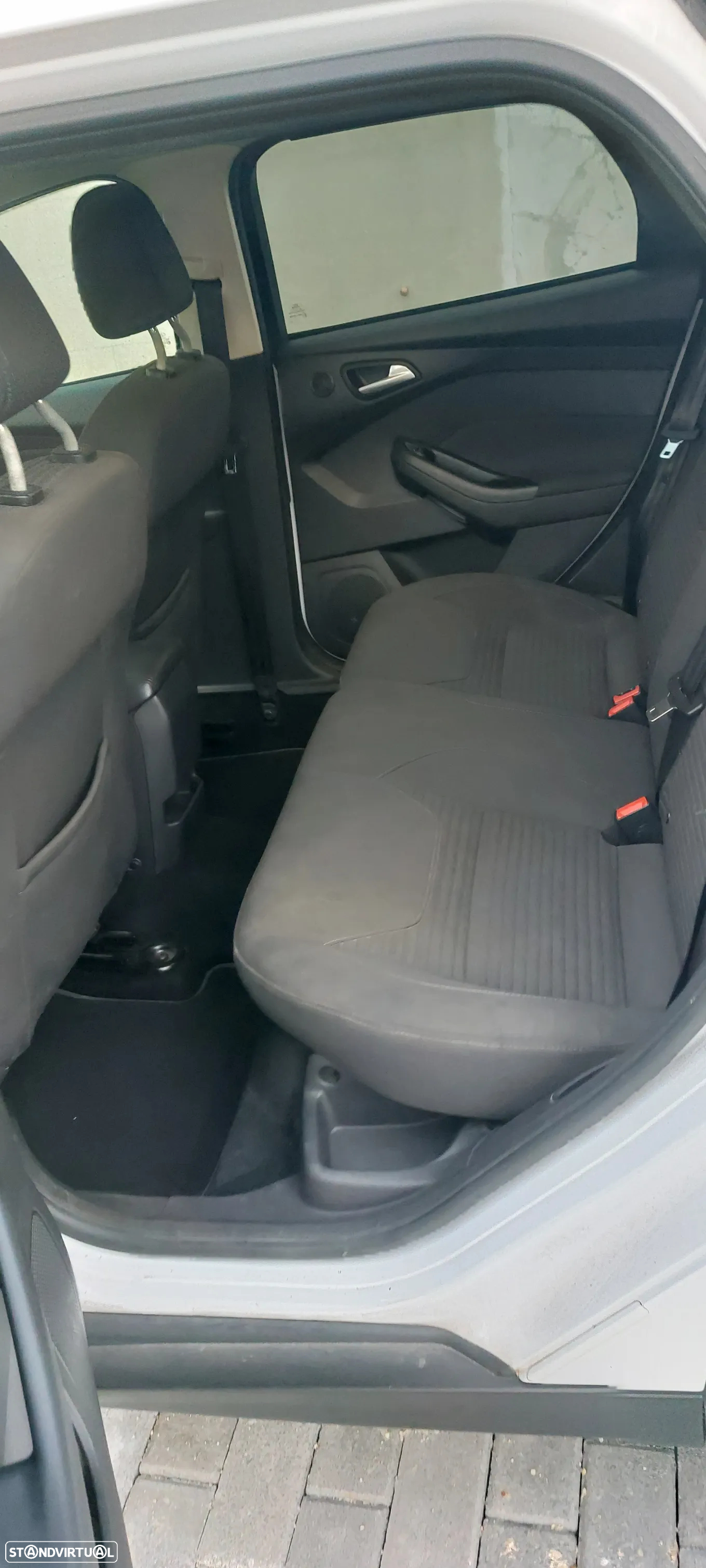 Ford Focus SW 1.5 TDCi Titanium - 24