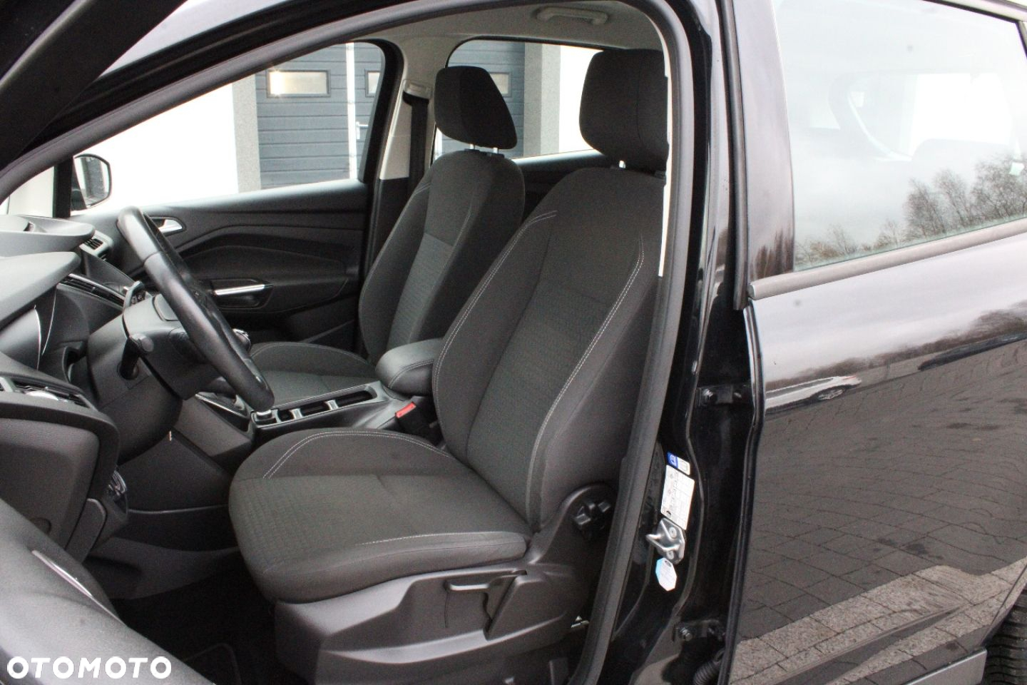 Ford C-MAX - 24