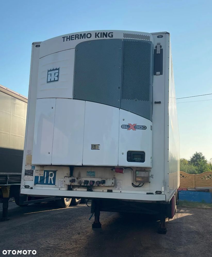 Schmitz Cargobull SKO24 - 4