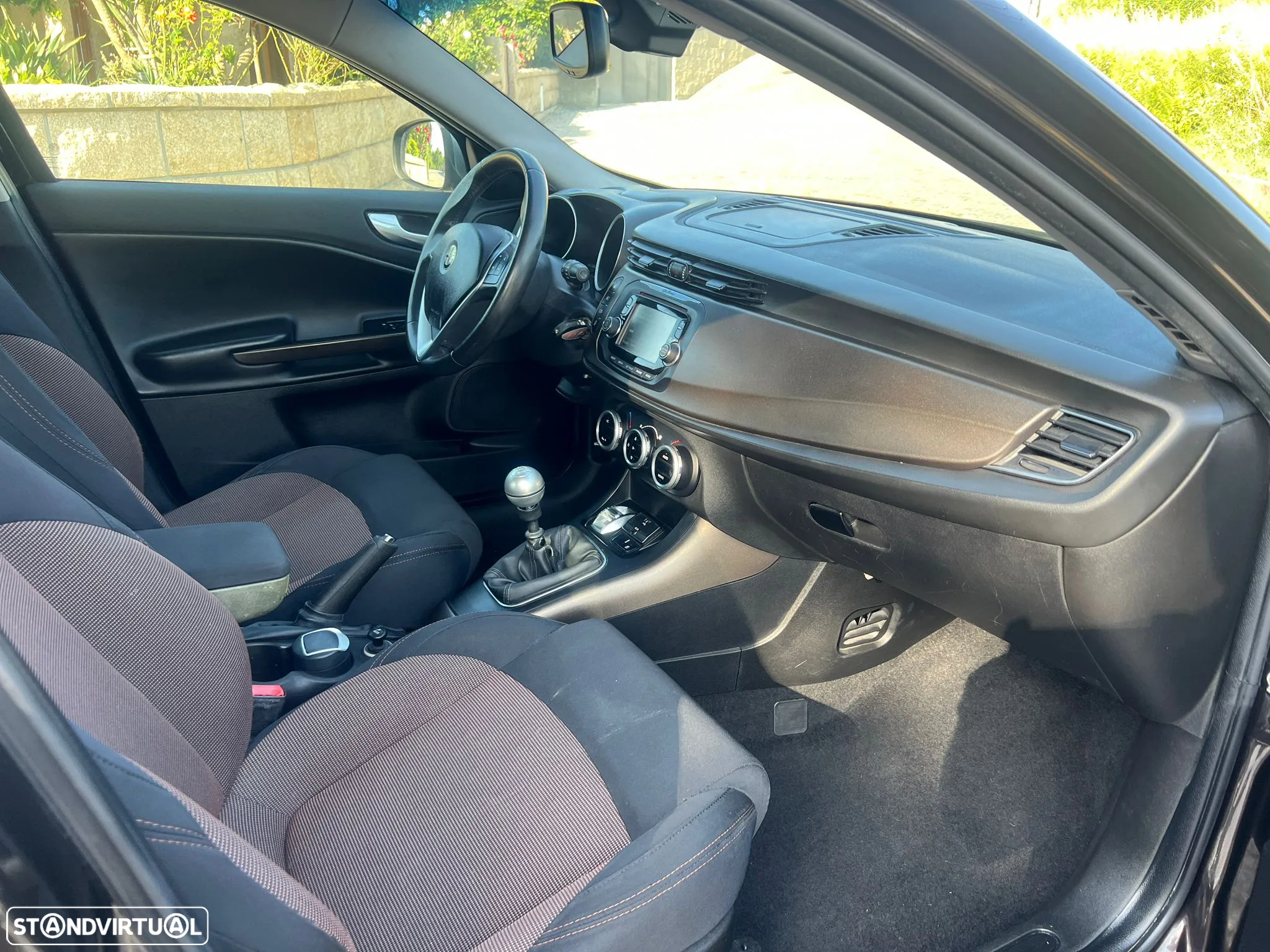 Alfa Romeo Giulietta 1.6 JTDm Corporate - 10