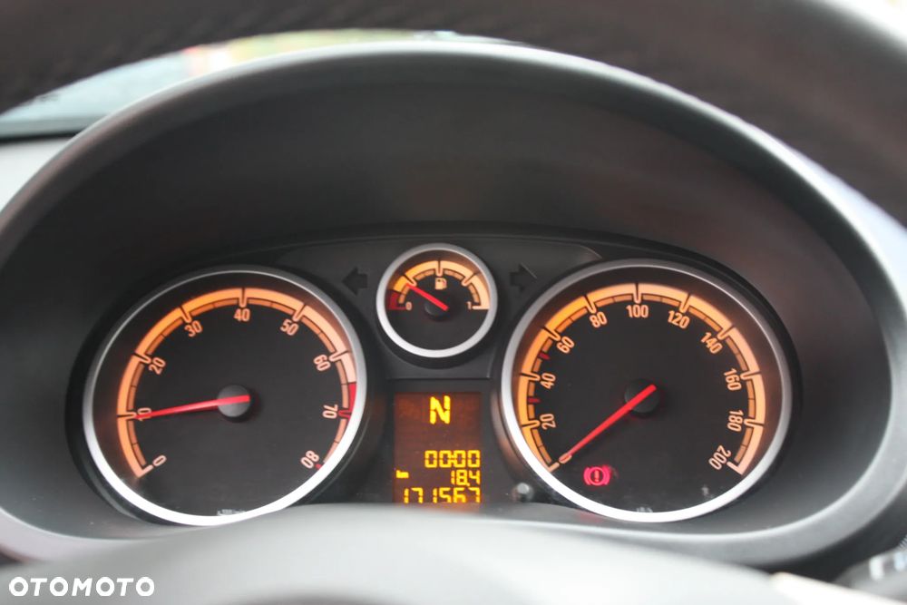 Opel Corsa 1.2 16V Silverline Easytronic - 26