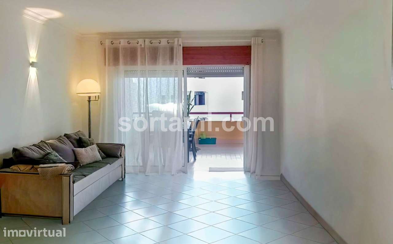 Apartamento T1 Venda em Quarteira,Loulé - Grande imagem: 3/19