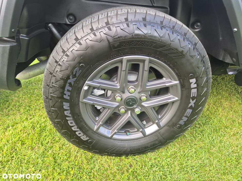 Jeep Wrangler - 9
