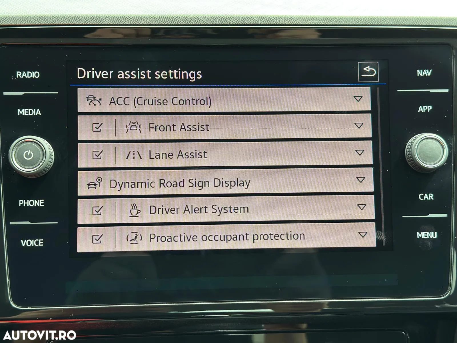 Volkswagen Passat 1.4 TSI Plug-In-Hybrid DSG GTE - 20