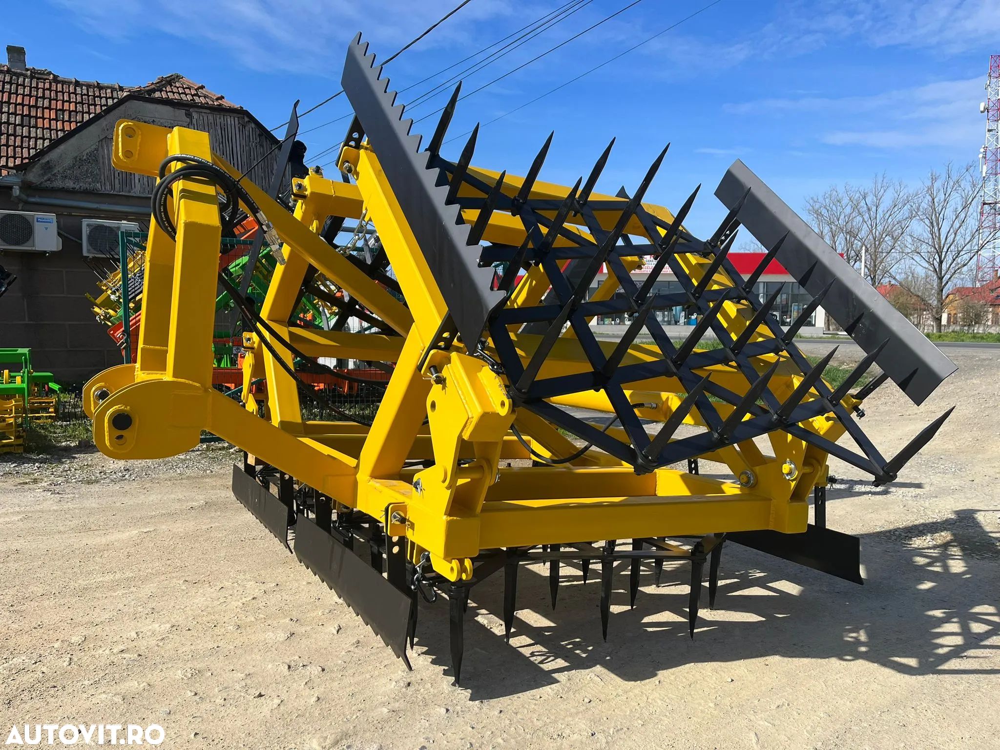 Terraking Grapa cu colti YellowMASTER cu DUBLU nivelator - 1