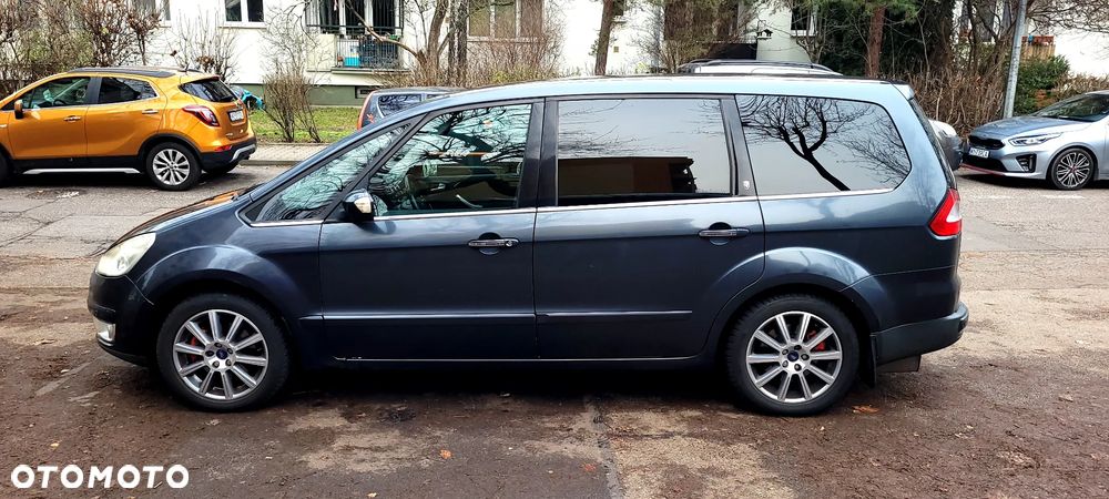 Ford Galaxy 2.0 Ghia - 3