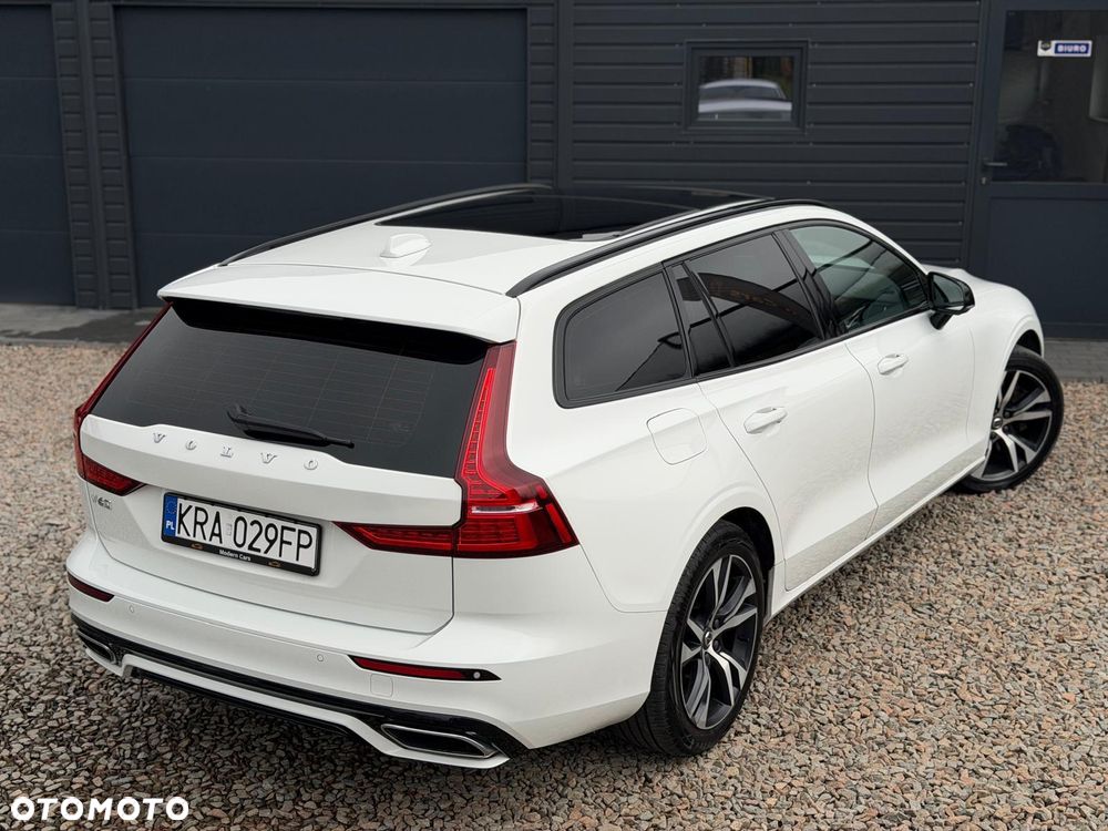 Volvo V60 D4 AWD Geartronic R-Design - 13