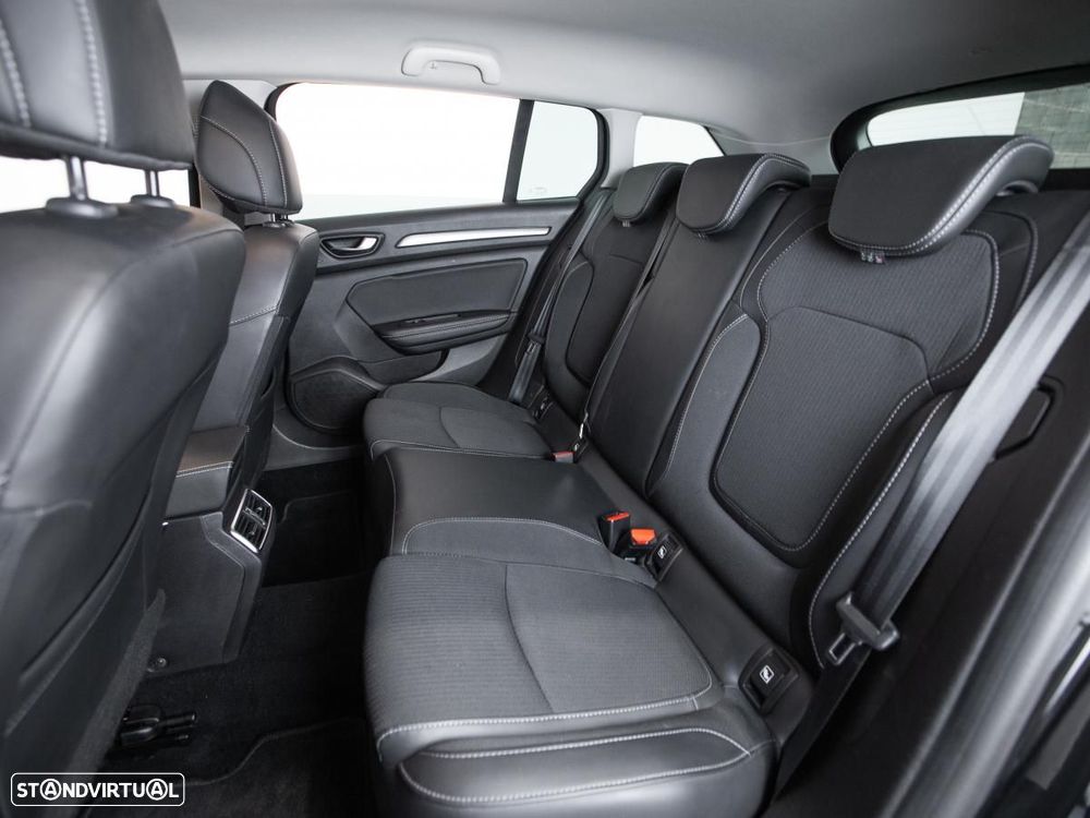 Renault Mégane Sport Tourer 1.5 Blue dCi Intens - 10