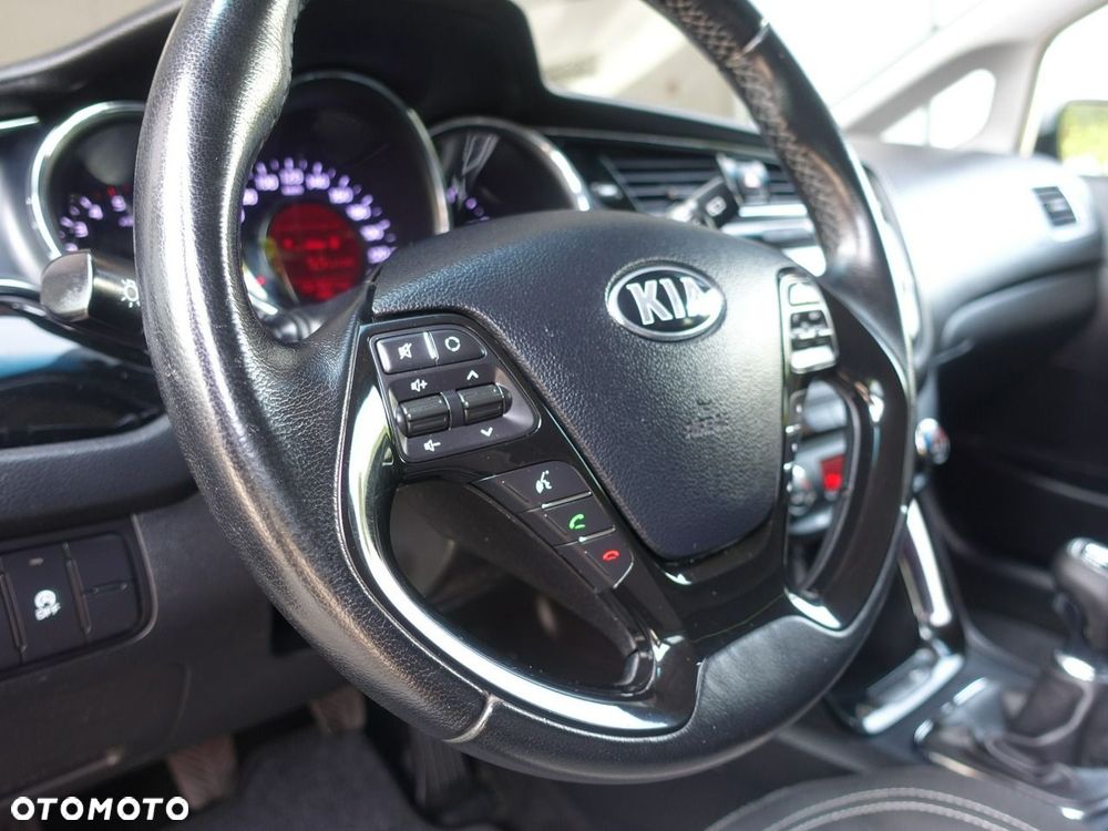 Kia Ceed - 17