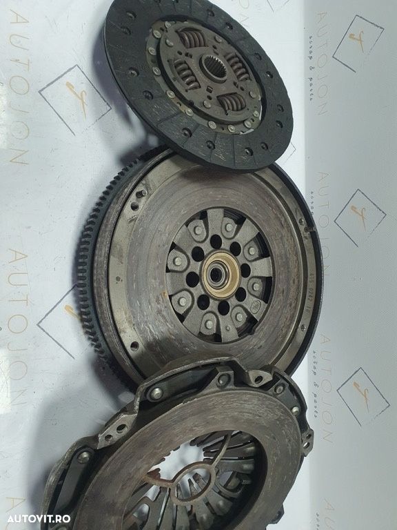 Kit ambreiaj MERCEDES-BENZ VIANO W639 2003 - >2.2 2.2 CDI 2.2 OM 646.980, OM 646.982 415024210 , 324028410 - 4