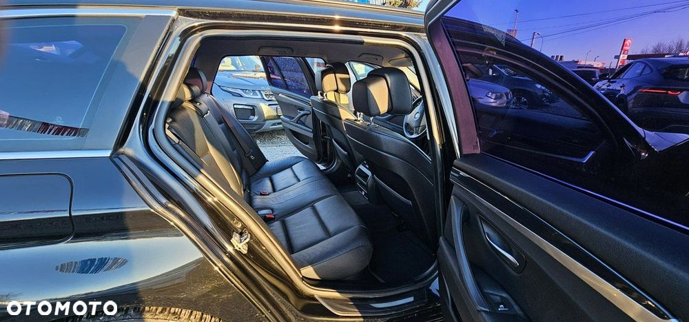 BMW Seria 5 - 21
