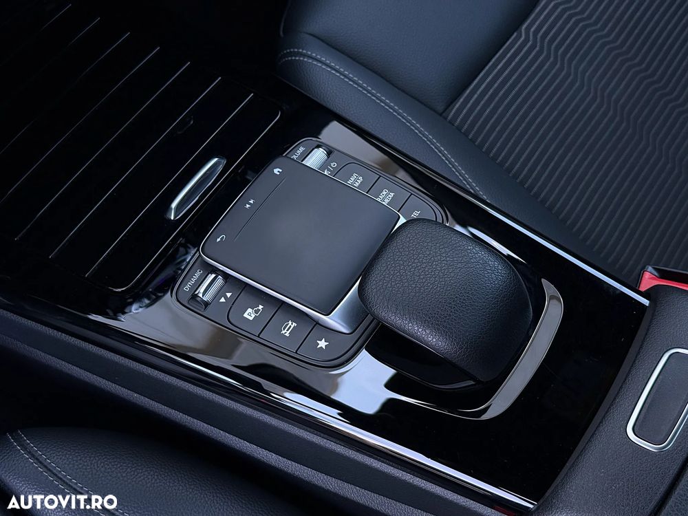 Mercedes-Benz CLA 200 d Coupe Aut. - 25