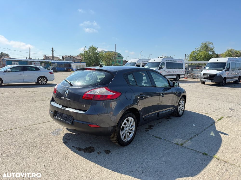 Renault Megane 1.5 dCi Dynamique - 6