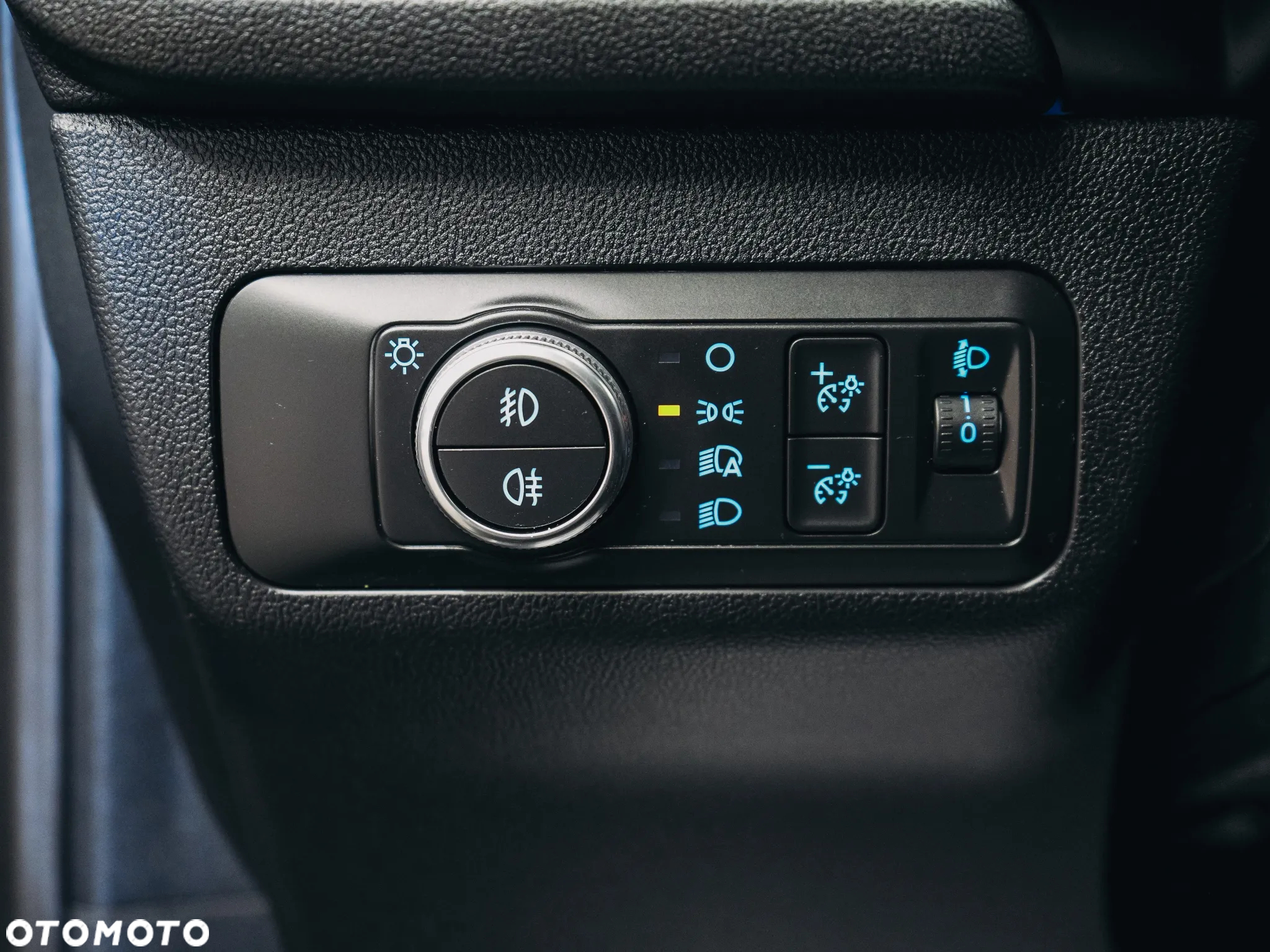 Ford Kuga 1.5 EcoBlue FWD Titanium - 21