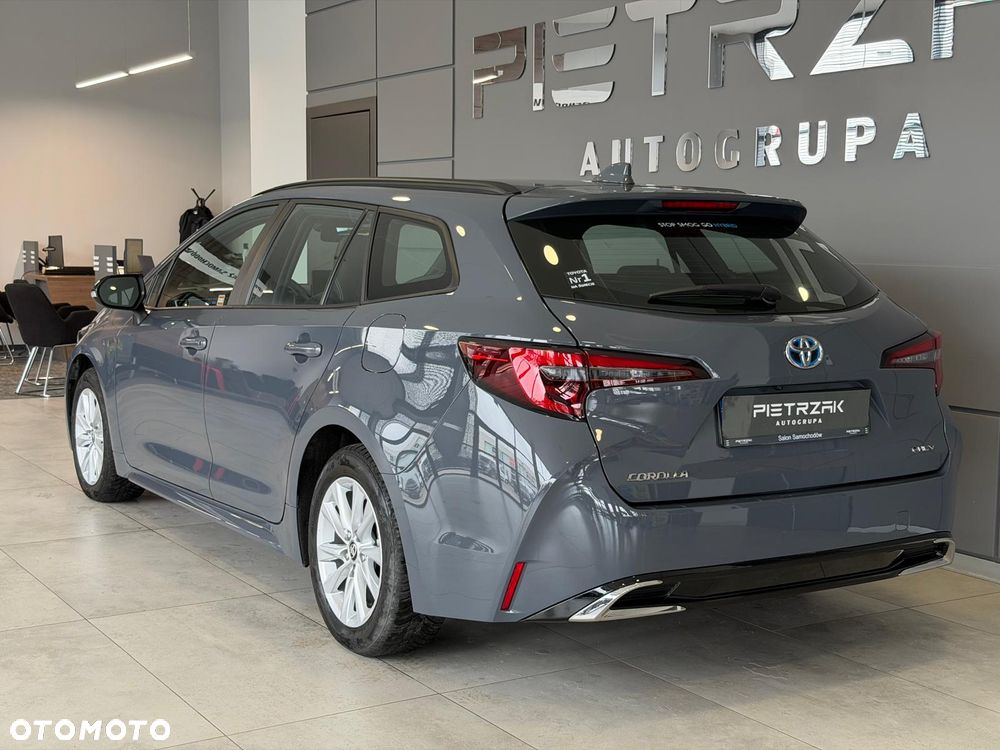 Toyota Corolla - 5