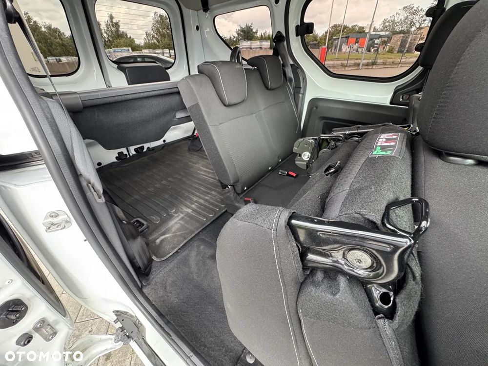 Dacia Dokker 1.5 Blue dCi Laureate - 14