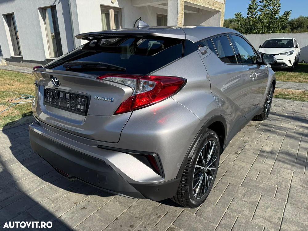 Toyota C-HR Lounge - 7