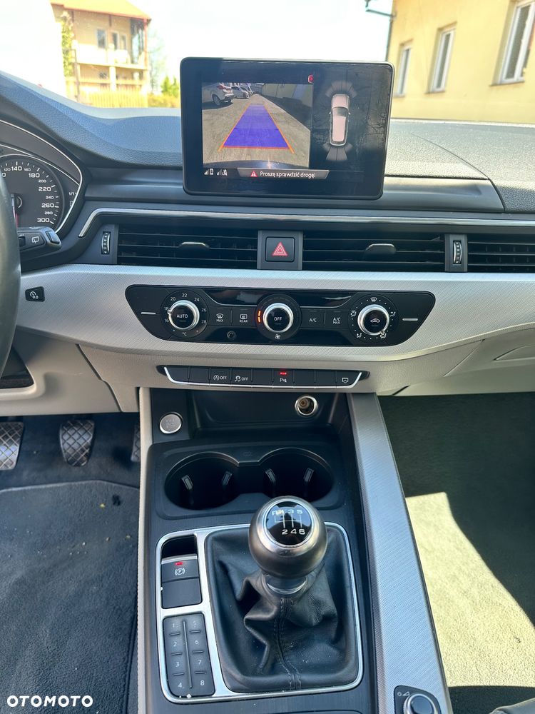 Audi A4 Avant - 19