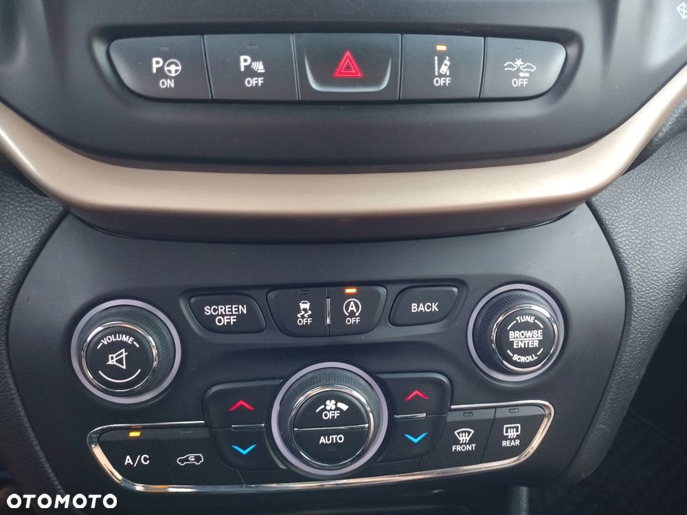 Jeep Cherokee 2.2 MJD Active Drive II Limited - 13