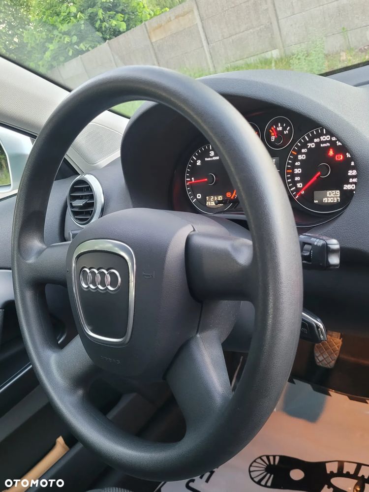 Audi A3 3-drzwiowe 1.9 TDI Ambiente - 10