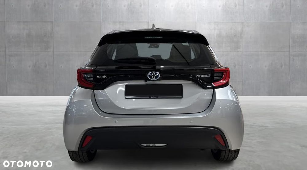 Toyota Yaris Hybrid 1.5 Active - 3