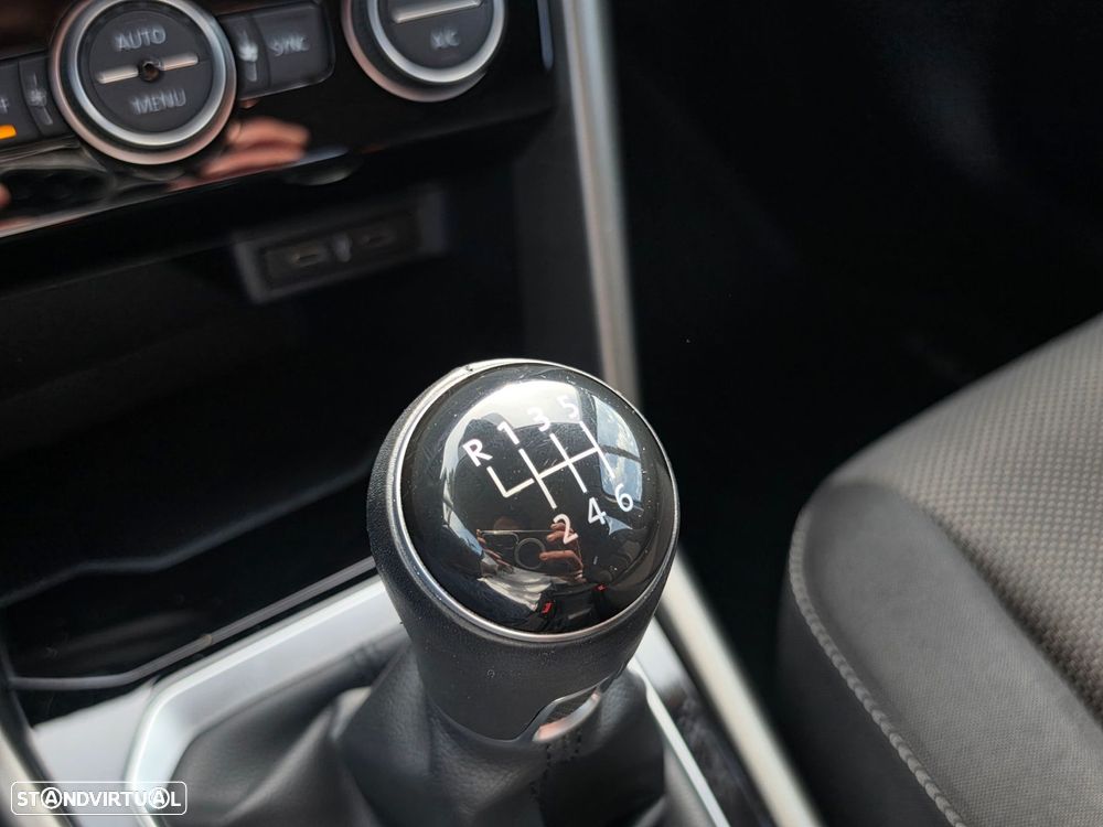 VW T-Roc 1.0 TSI Style - 22