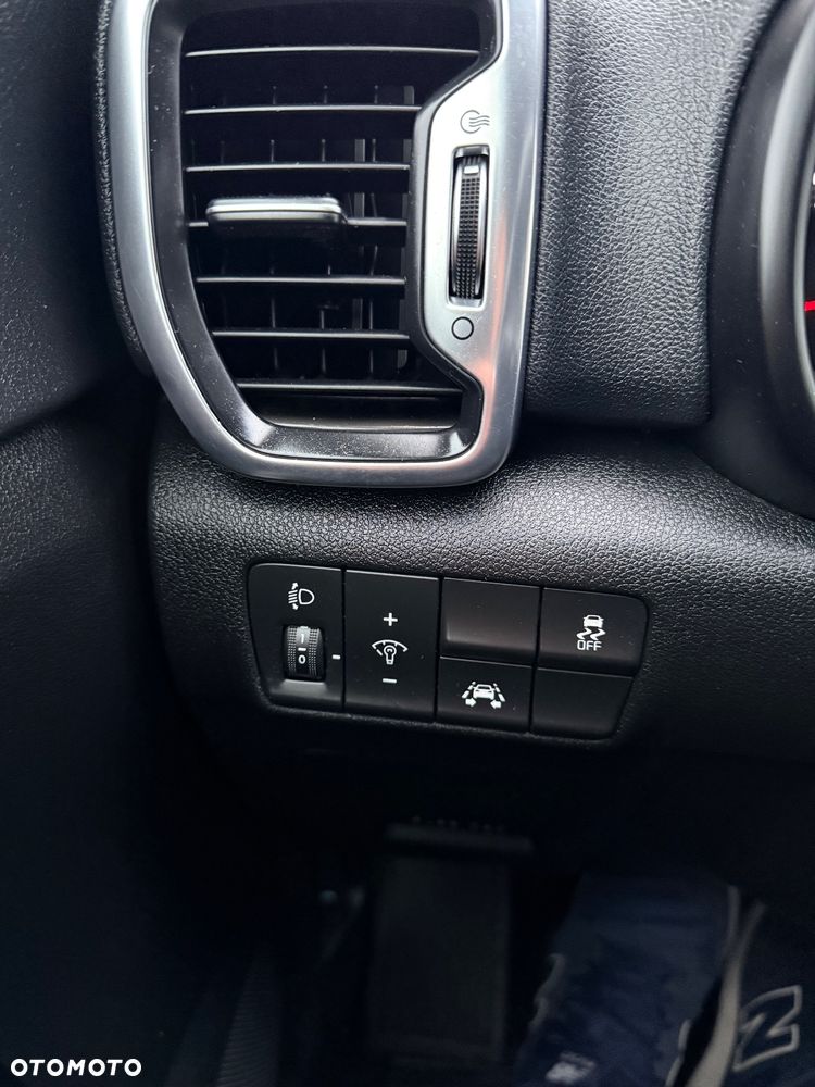 Kia Sportage 1.6 GDI Business Line M 2WD - 17