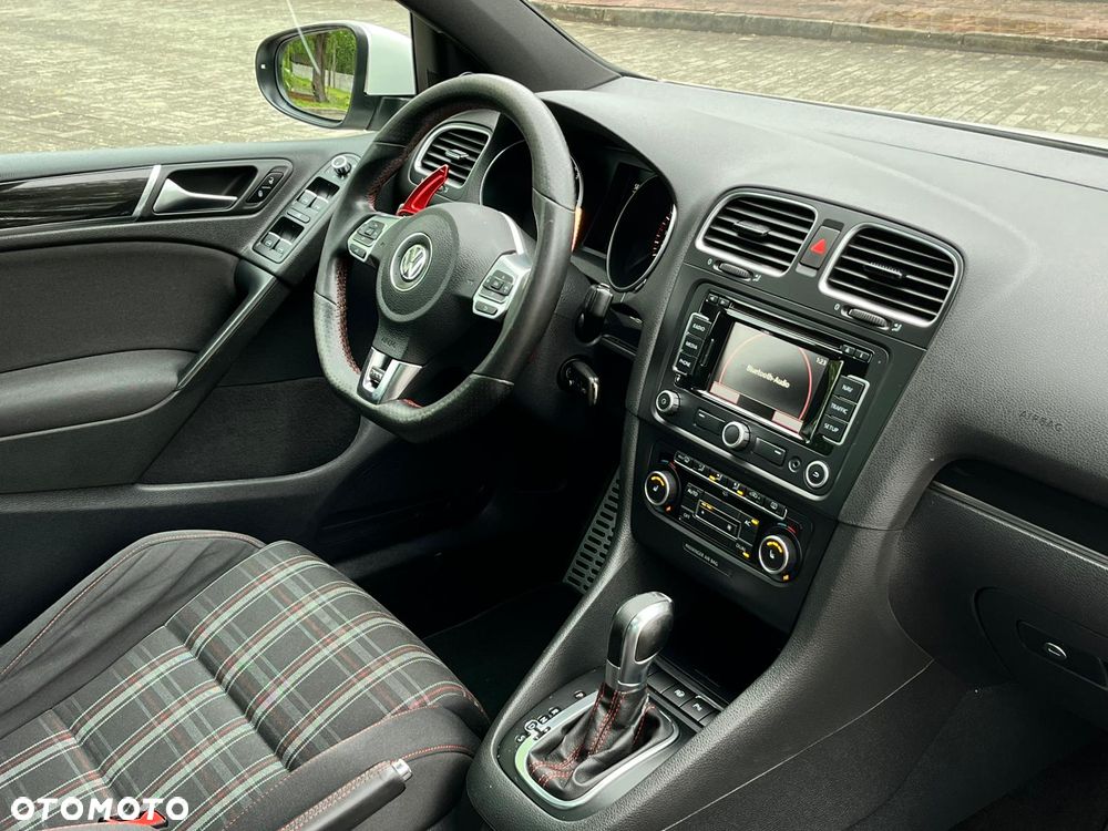 Volkswagen Golf 2.0 GTI DSG - 27