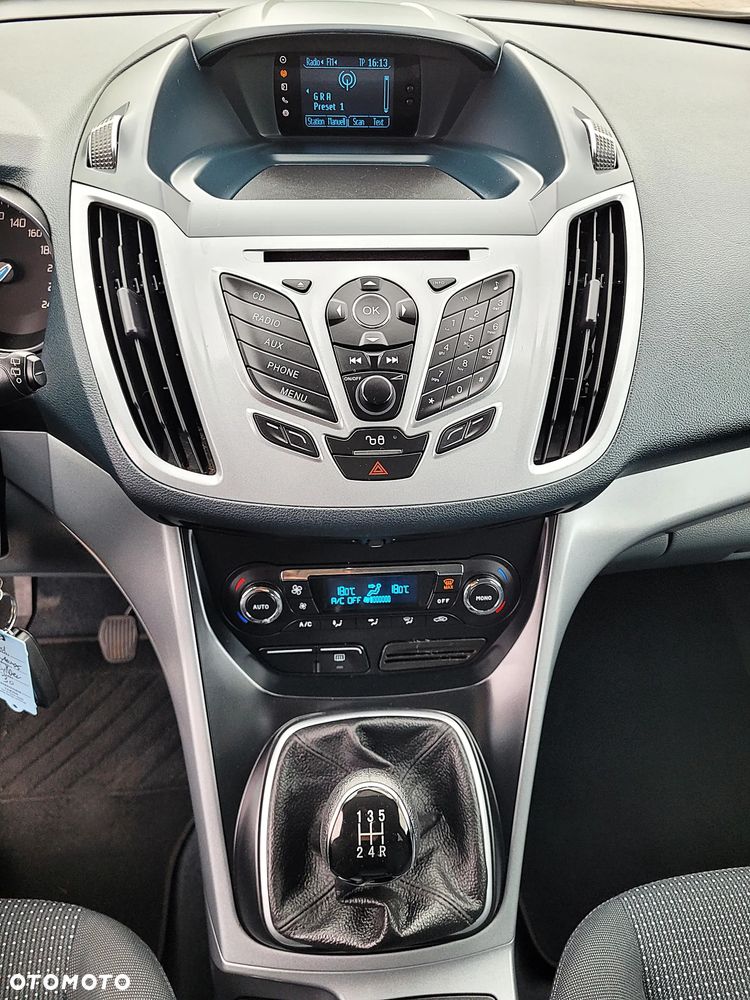 Ford C-MAX 1.6 Ti-VCT Titanium - 22