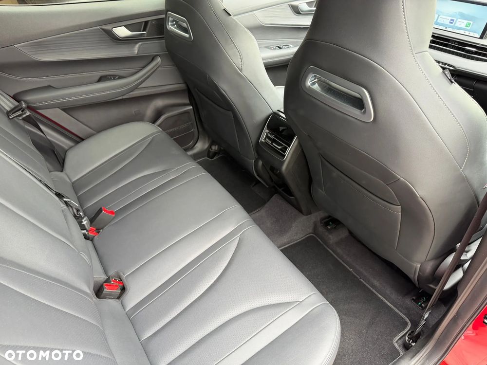 Chery Tiggo 4 1.5 GDI HEV Prestige DHT - 17