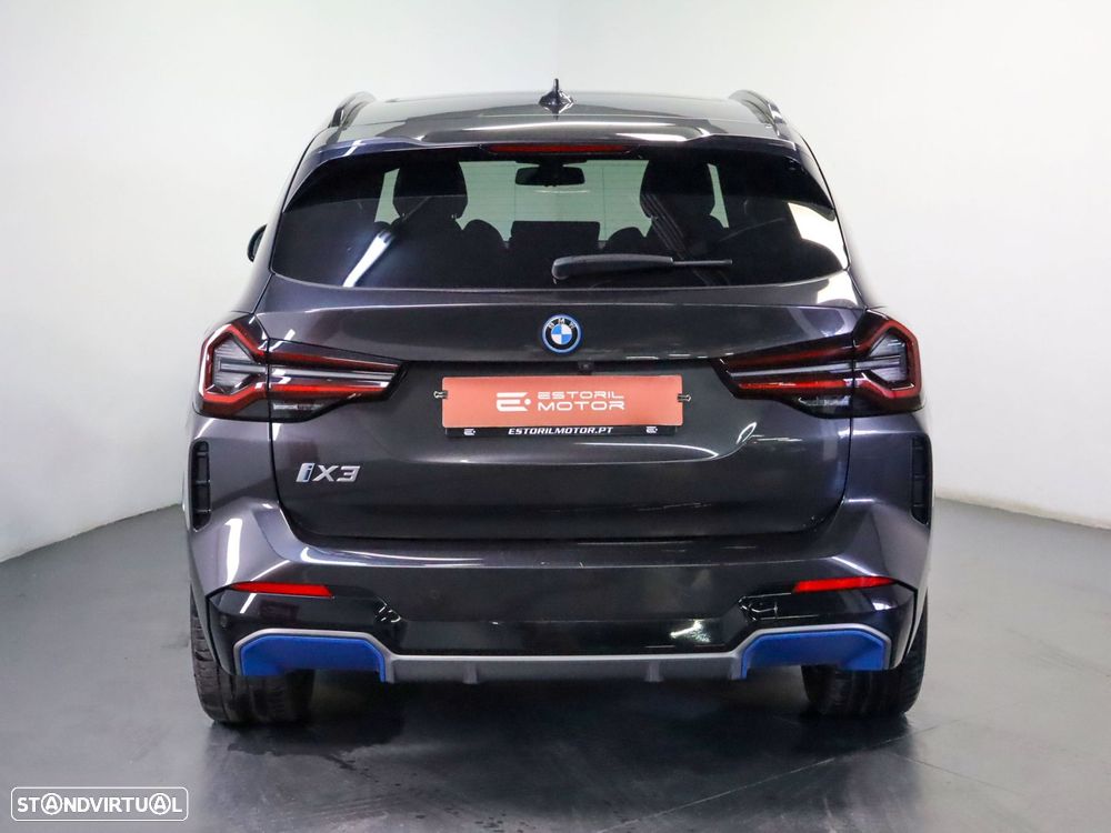 BMW iX3 M Sport Impressive - 5