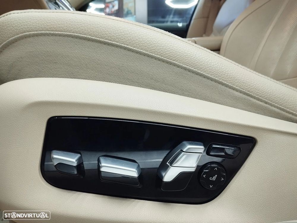 BMW 740 e iPerformance - 24