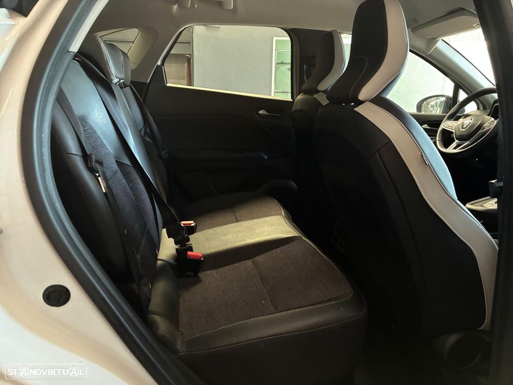 Renault Captur 1.6 E-Tech Plug-In Intens - 36