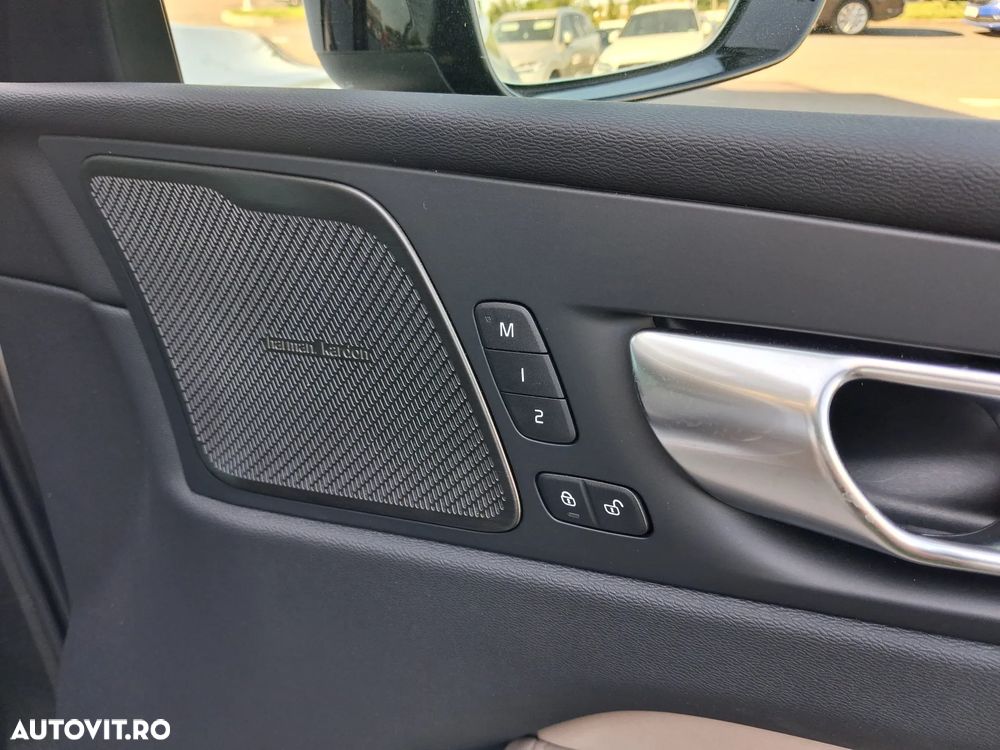 Volvo XC 60 - 40