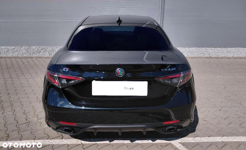 Alfa Romeo Giulia 2.0 Turbo Veloce Q4 - 6