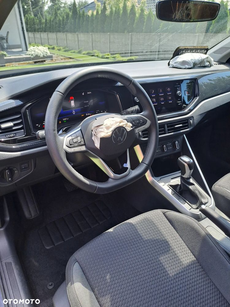 Volkswagen Polo 1.0 TSI Comfortline DSG - 17